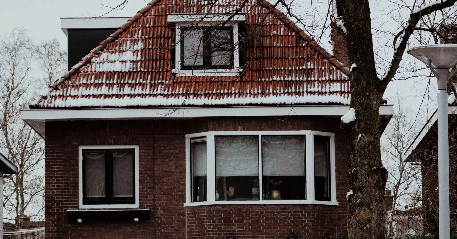 Getting your home ready for winter: practical autumn jobs