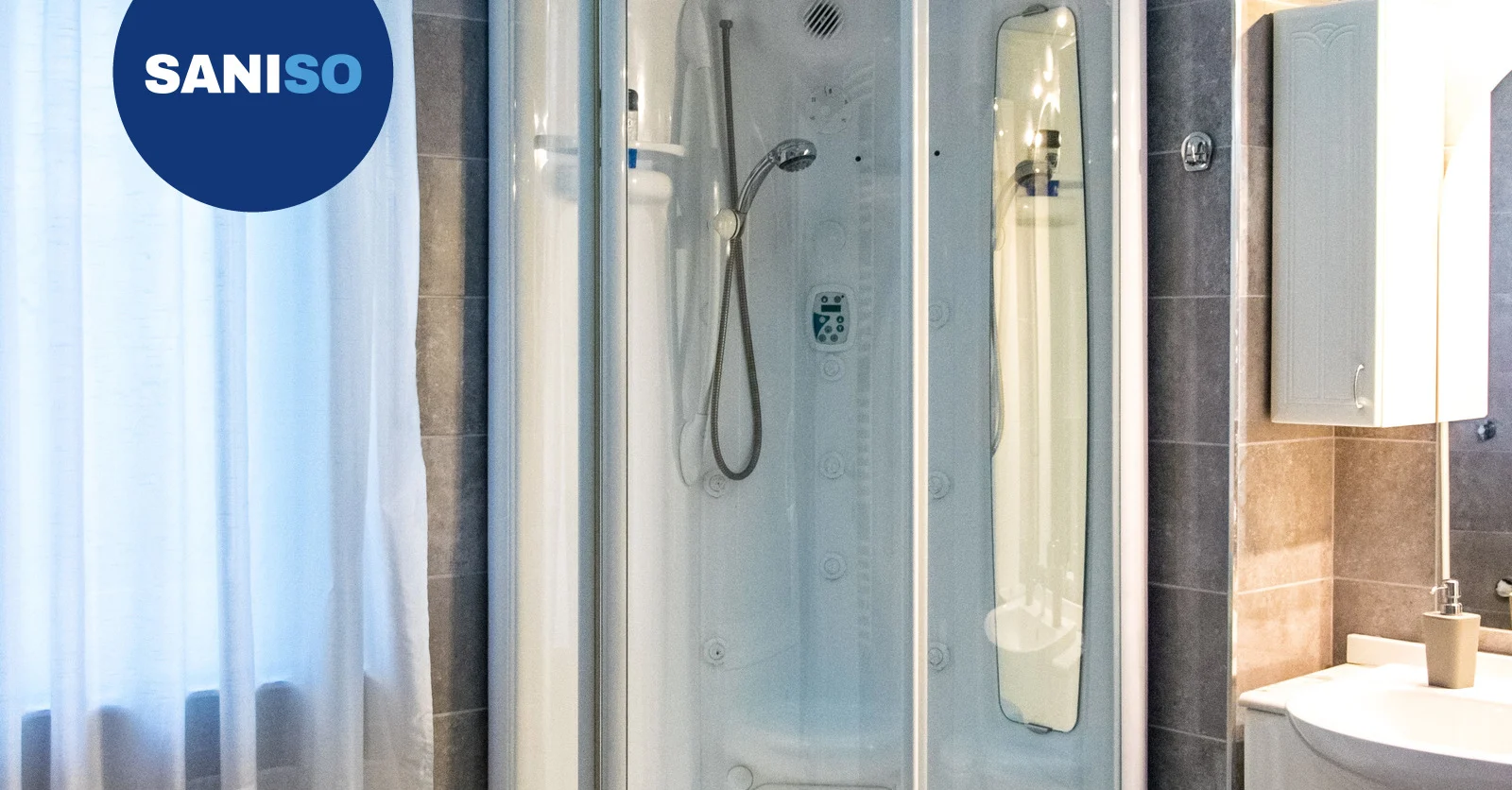 How to install a shower enclosure: step-by-step DIY guide