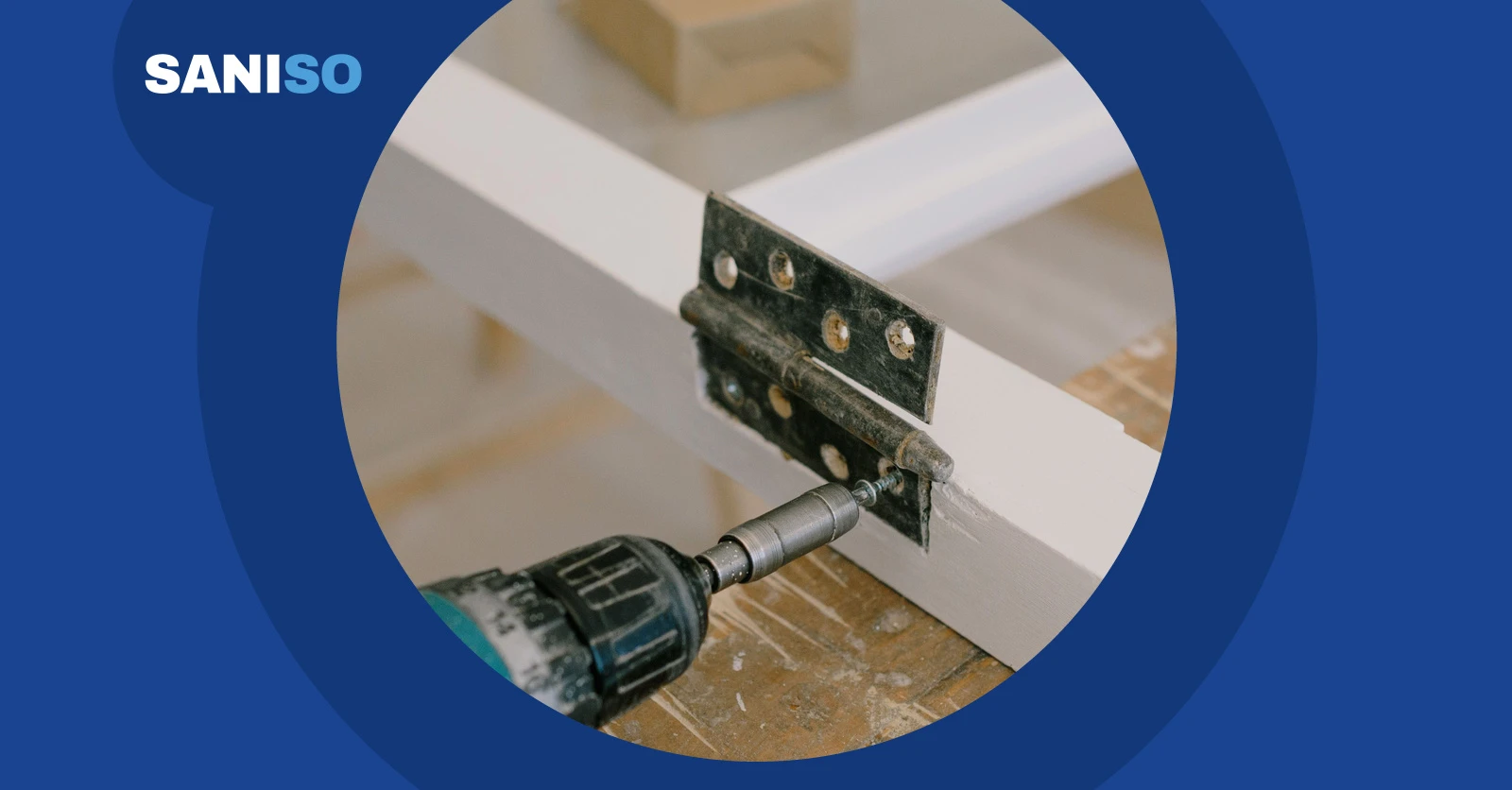 How to cut hinge recesses in an interior door: step-by-step guide
