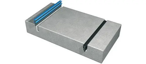 Gap-covering baloon sheath