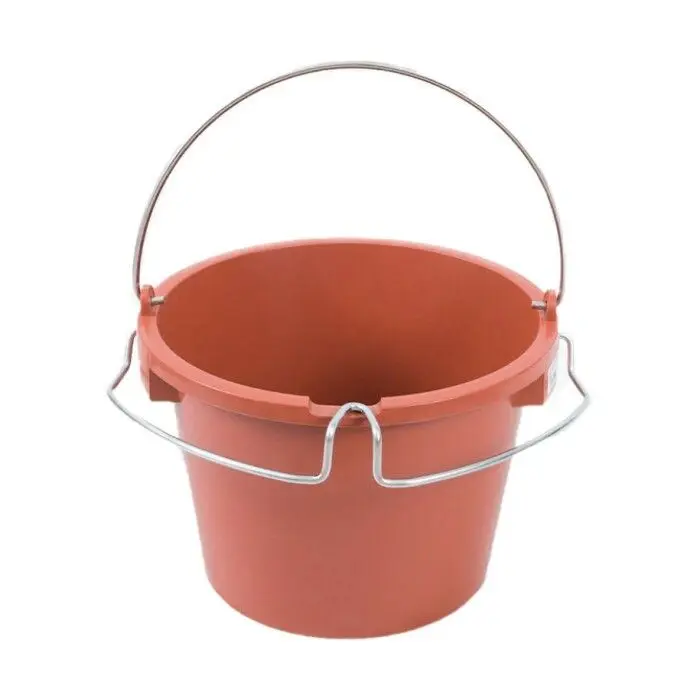 Raimondi bucket with tool holder